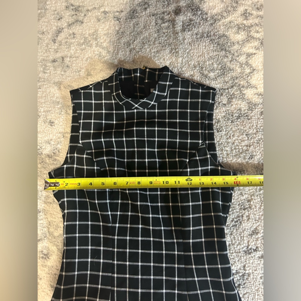 Black and white illusion pattern  size 6 H&M Holiday Little Black Dress - Picture 7 of 11